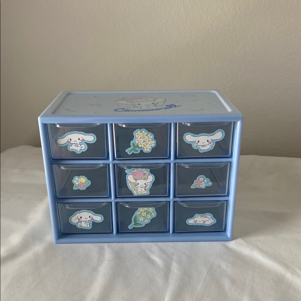 Blue Storage Organizer with Cute Sanrio Cinnamoroll
